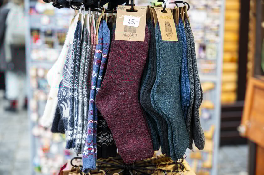 Jarmark Bożonarodzeniowy 2024 we Wrocławiu - na zdjęciach produkty, które można kupić na jarmarku